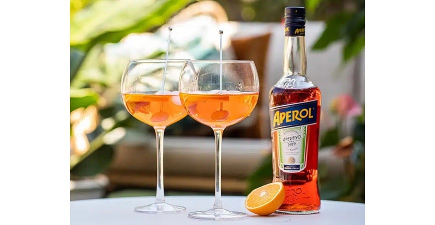 Elderflower Citrus Spritz: A Refreshing Drink with European Roots